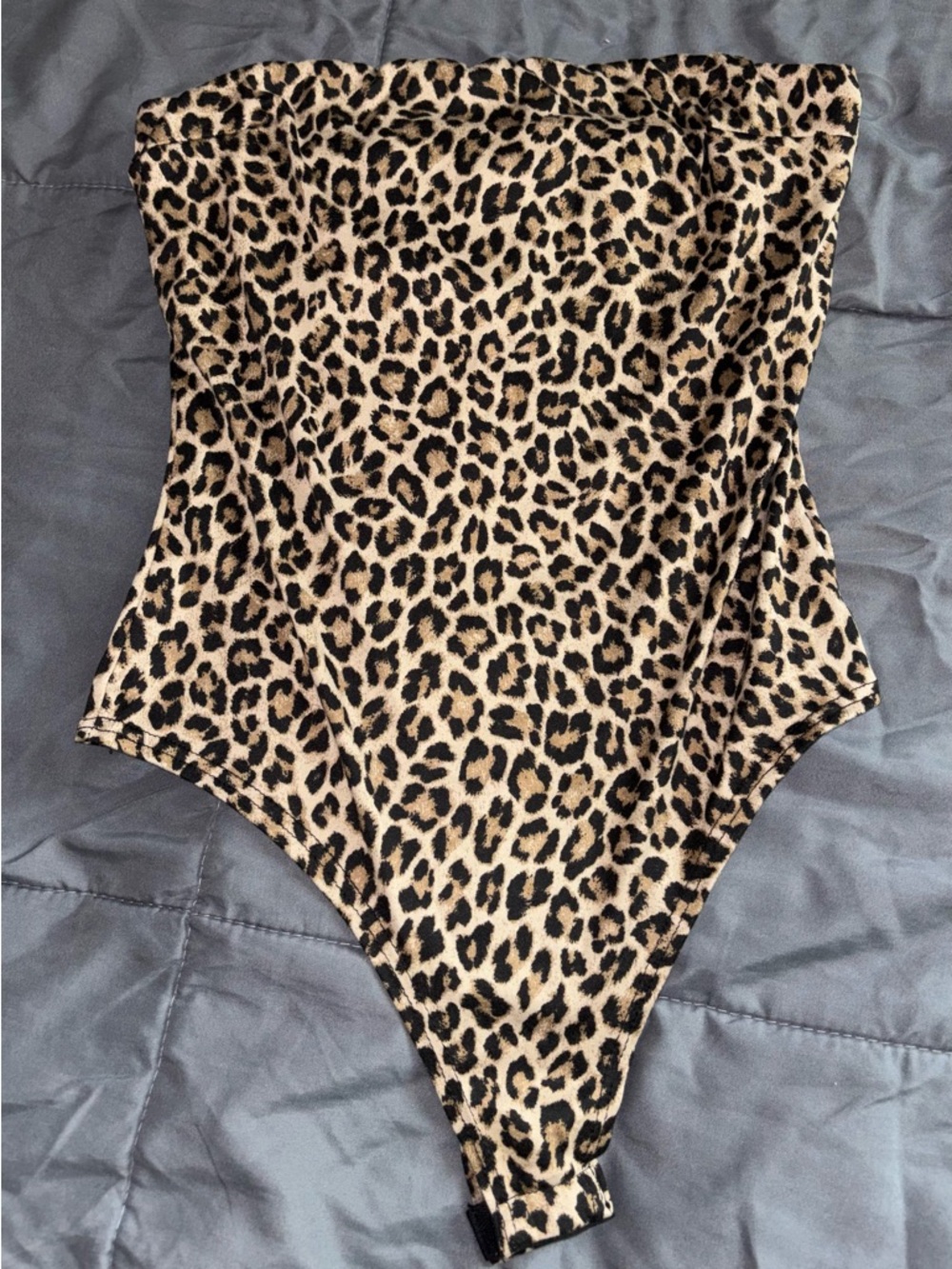 Leopard Print Strapless bodysuit
